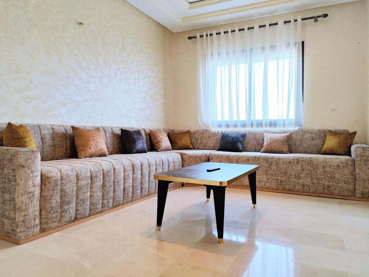 Appartment In Tanger City Center - 5Min To The Beach - Free Parking Buitenkant foto